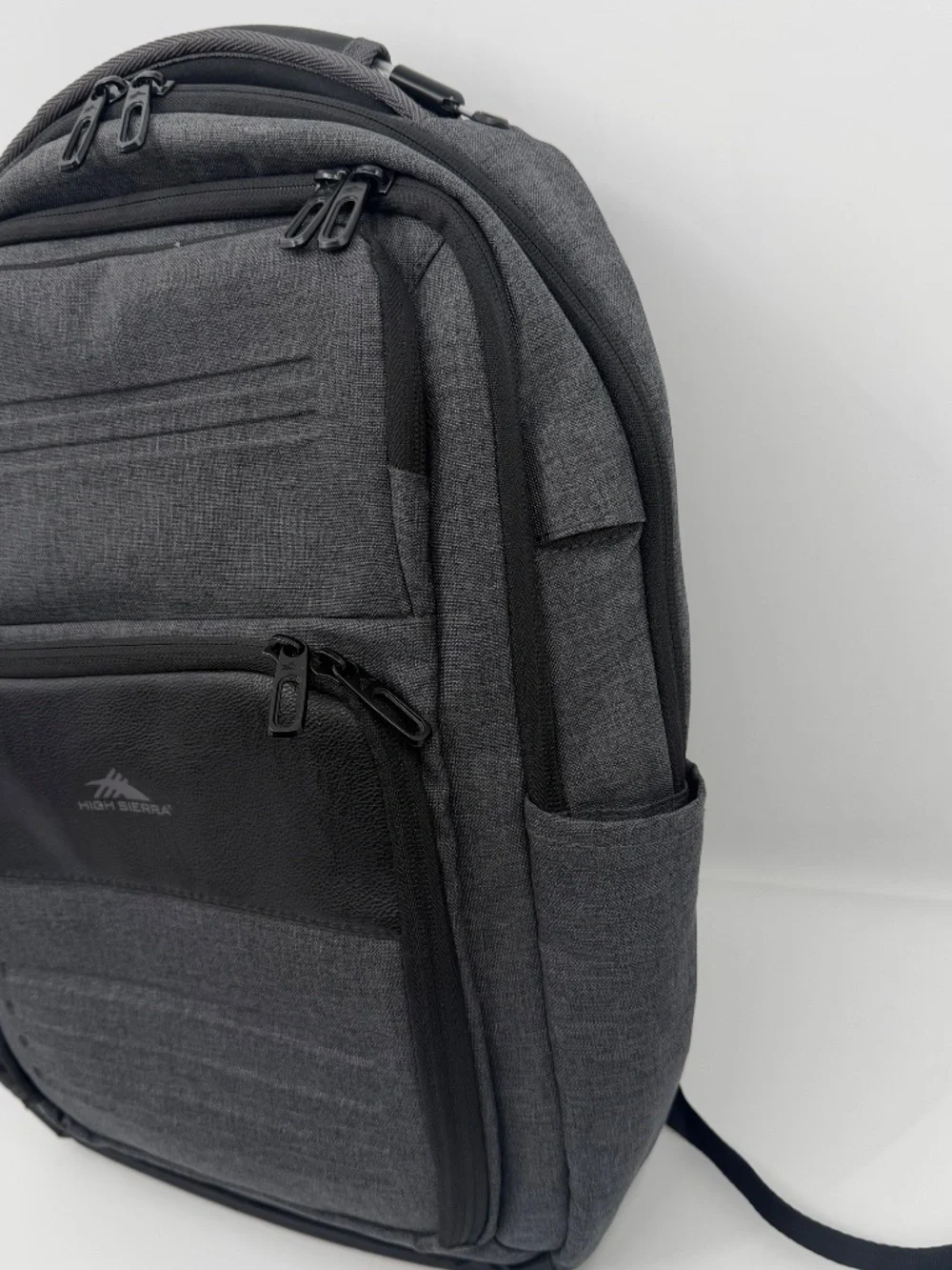 High Sierra Backpack Gray Straps Compartments Pockets Laptop Travel